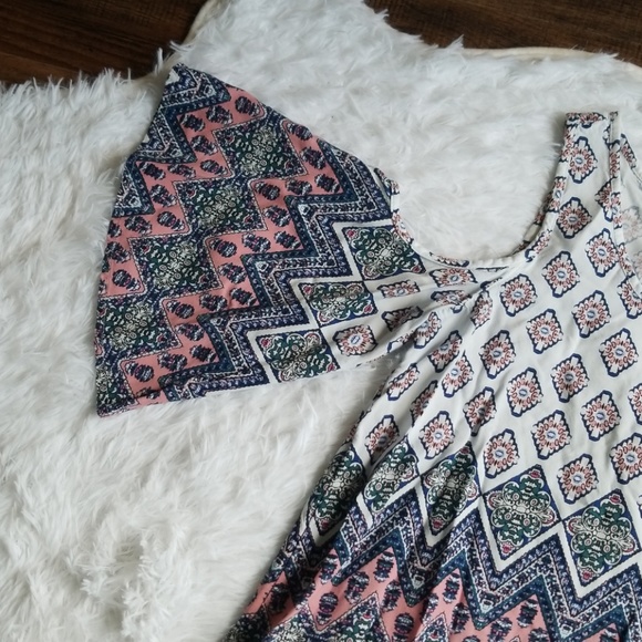 Arizona Hippie Boho Bell Sleeve Crop Top Medium - Picture 3 of 6